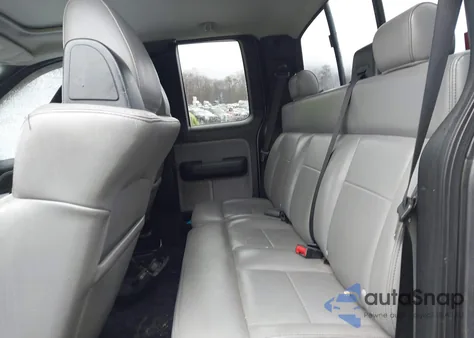 2005 Ford F-150 Fx4/Xlt z USA, uszkodzony, nr VIN 1FTPX04515KC85478